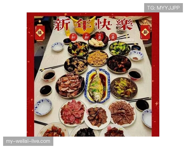 张常宁在家吃顿饭，光配菜就摆了八道